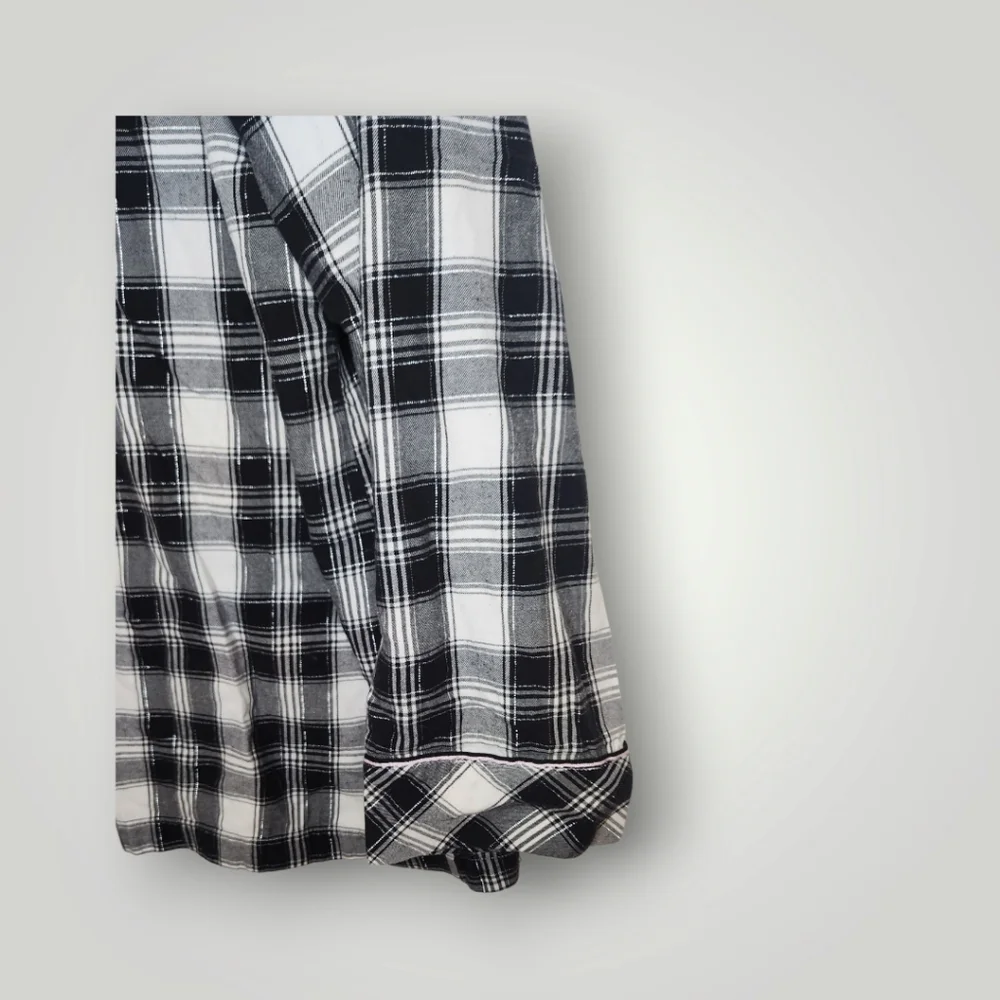 Victoria Secret Plaid Black and White women 2 piece Pajamas size M